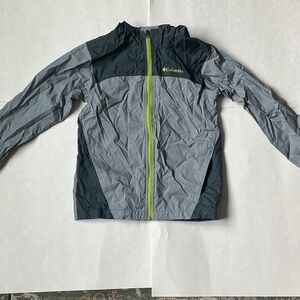 Columbia Boy’s Two-Tone Gray Jacket with Green Zipper